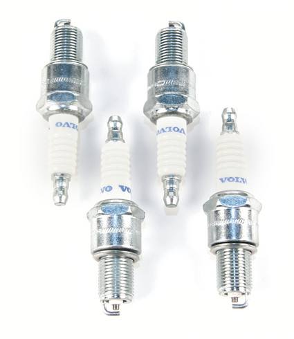 Volvo Spark Plug Kit (4 Plugs) 270746